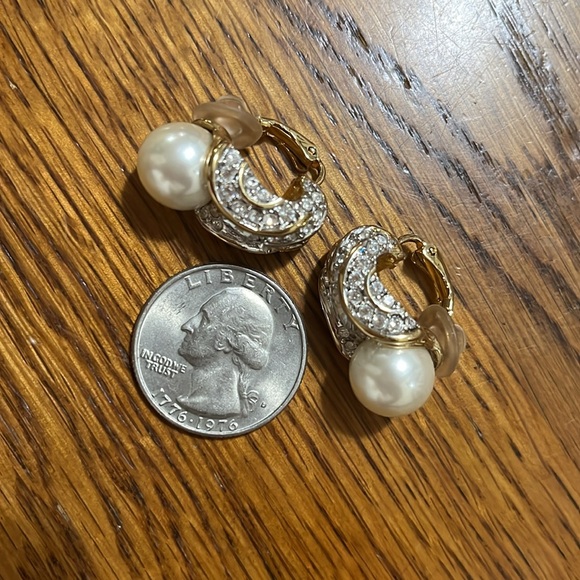 St. John Pearl and Crystal Gold Earrings - Picture 5 of 5